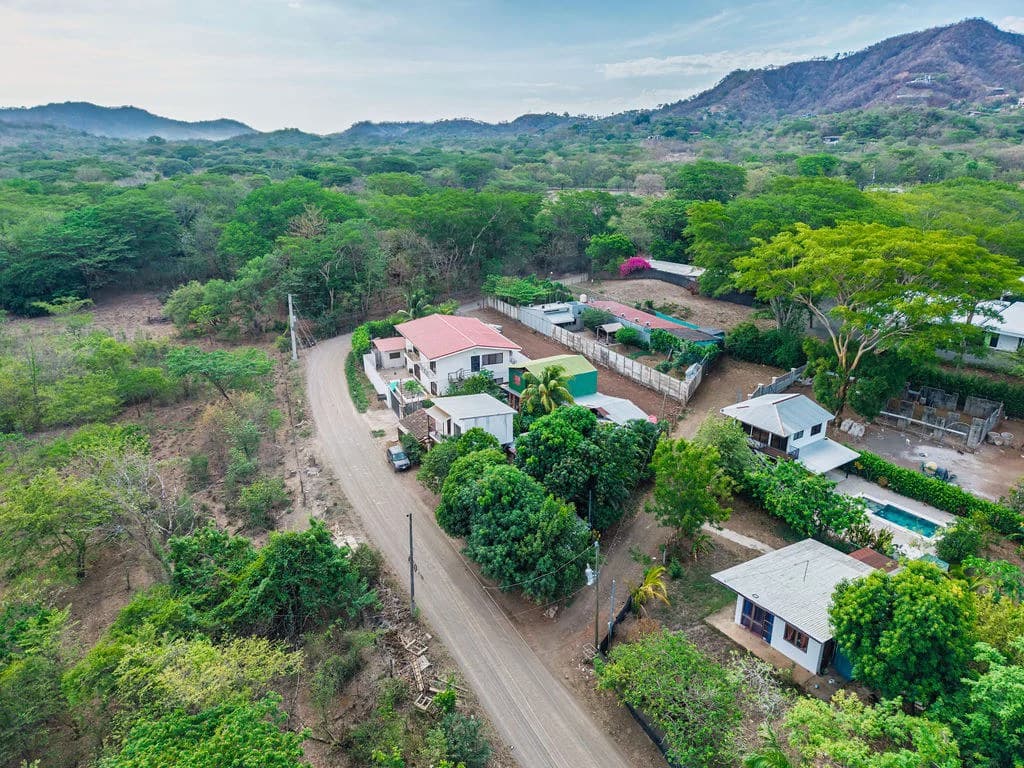 Casa Salinas: Tropical Compound with Multiple Income Opportunities in Playa Grande - photo 29