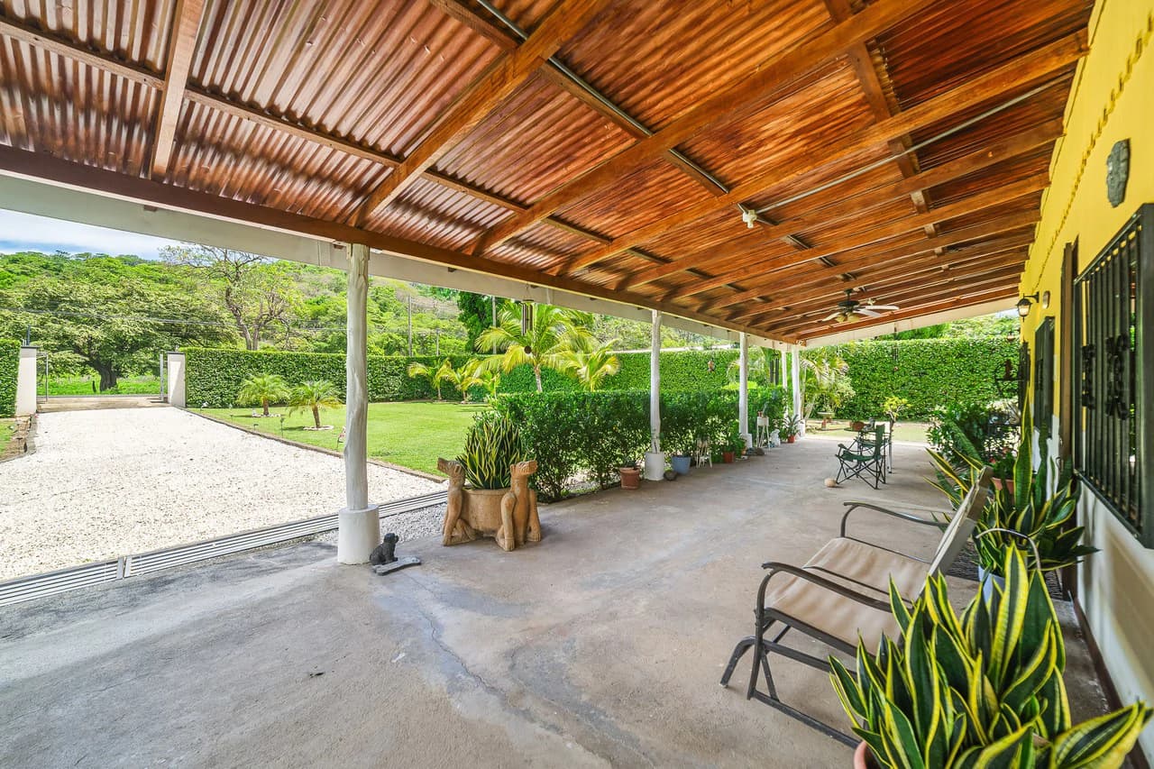 Casa Campo: Quiet Countryside Home Near Beaches - photo 20
