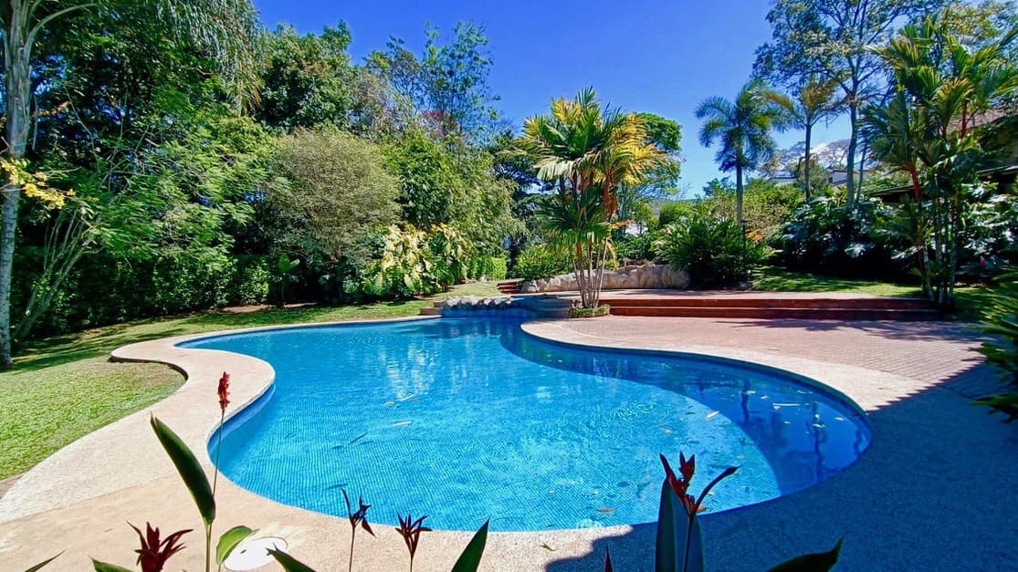 Condominio Jaragua: One story luxury house for sale in Ciudad Colon, Costa Rica - photo 28