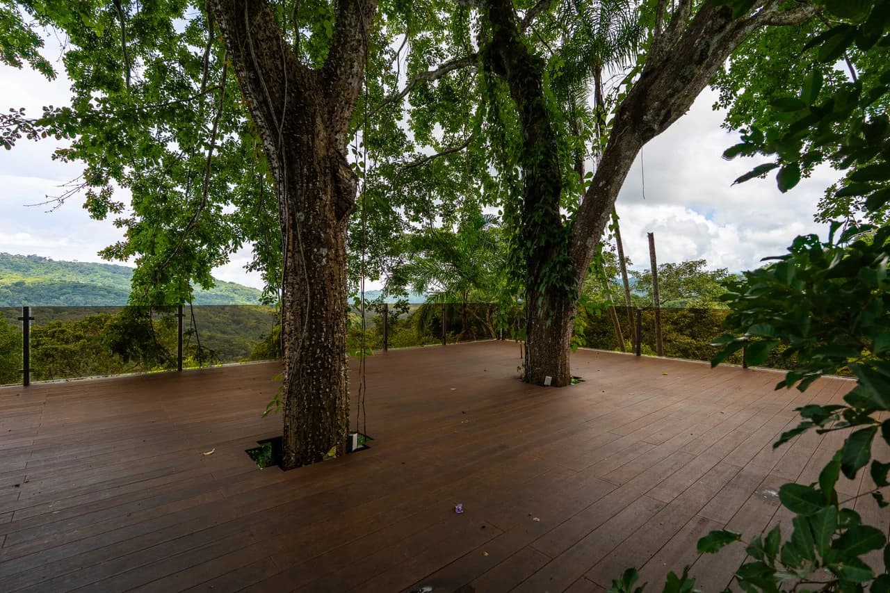 Prime Location 2 Bedroom House Observation Deck - photo 31