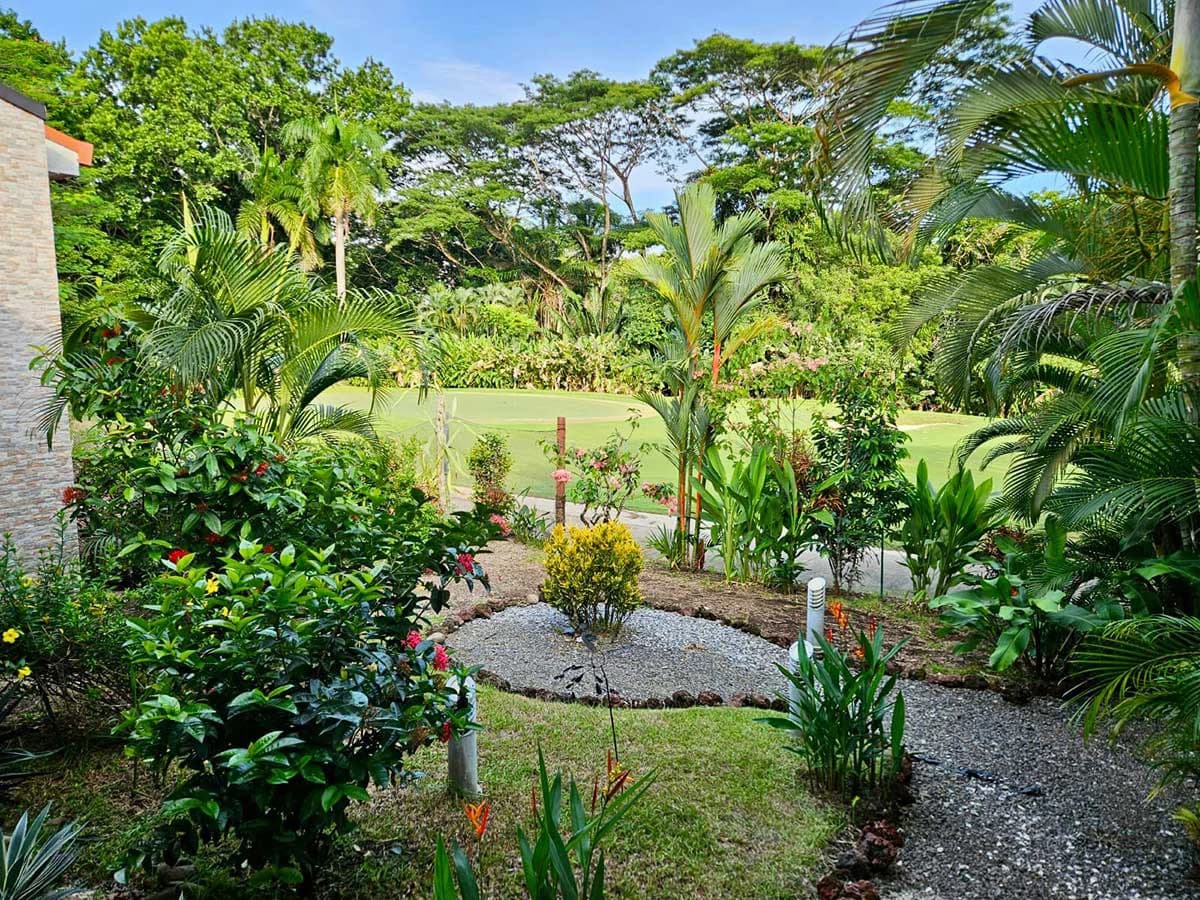 ID 4200: Villa Oasis del Golf: Exceptional Golf Course Living in Los Delfines Golf & Country Club - photo 40