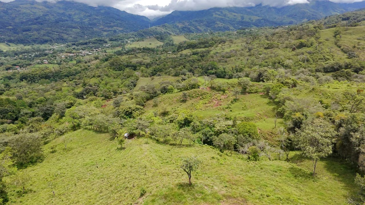 Countryside Home Construction Site For Sale in General Viejo