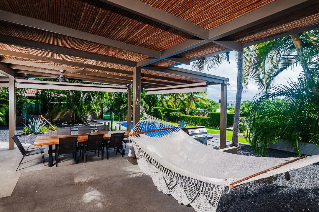 Casa Amani: Luxury Ocean-View Estate & Investment Opportunity in Tamarindo! - photo 40