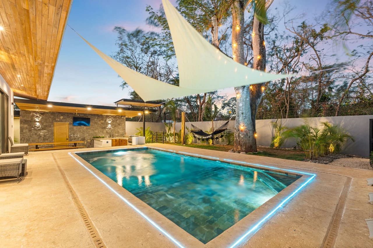 Villa Wahoo: Luxury Beachside Villa in Playa Grande Estates - photo 49