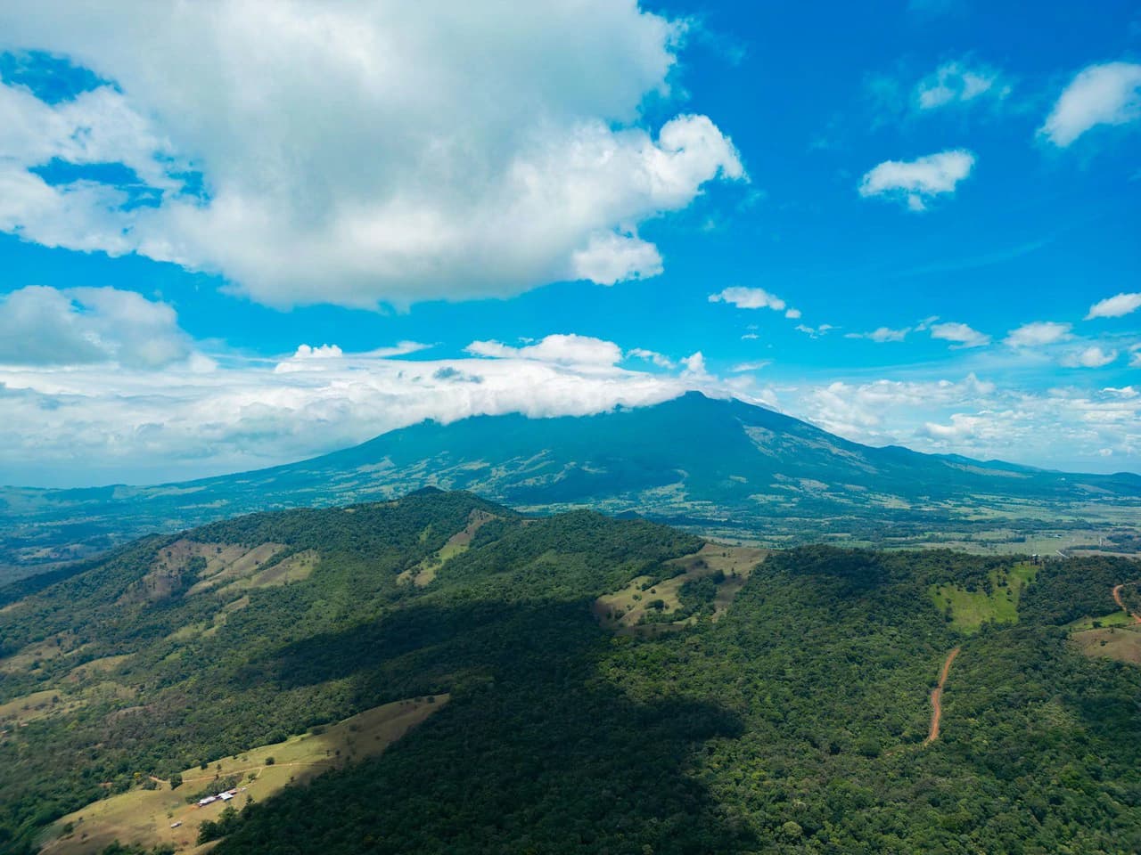 Finca Abuelo: Riverfront, Mountain and Countryside Agricultural Land For Sale in Aguas Claras - photo 3