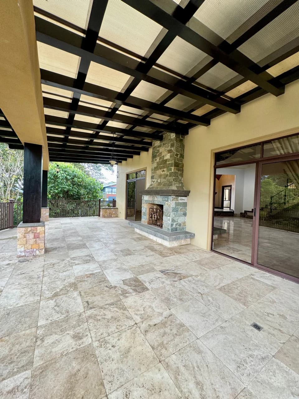Casa Allan: House For Sale in Cartago, Tres Ríos, Curridabat - photo 8
