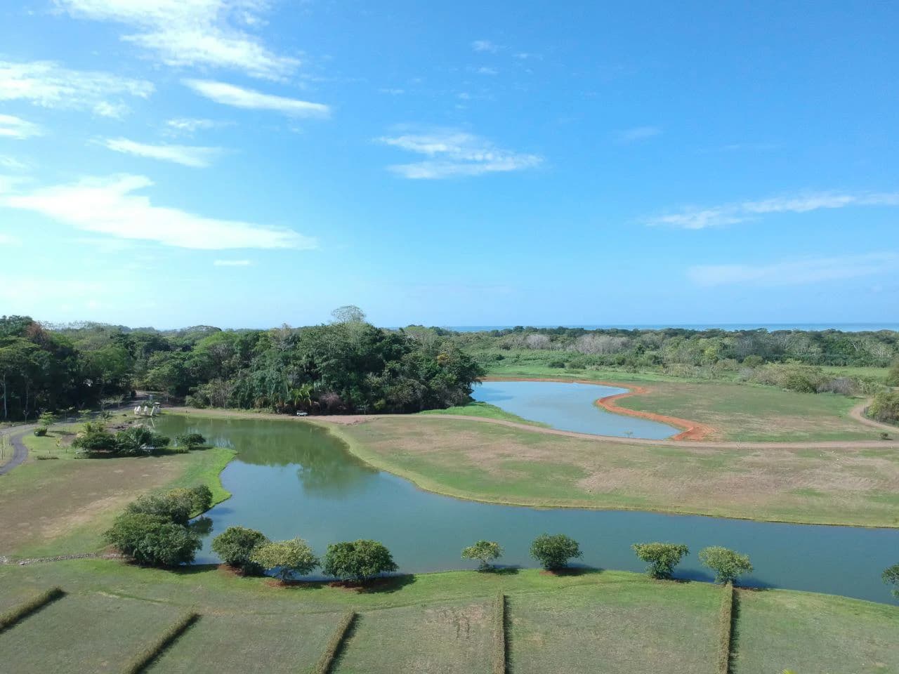LOT # B131: Live in a Natural Paradise in Costa Rica – Spectacular Beachfront Lot for Sale - photo 6