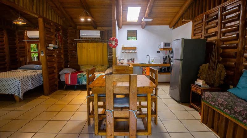 Casa LaMaite: Charming Multifamily Property with Pool – 5 Minutes from Sámara beach and downtown - Motivated Sellers - photo 4