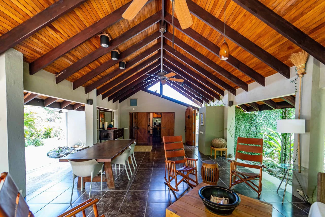 Casa Limon Dulce: Near the Coast House For Sale in Playa Samara - photo 16