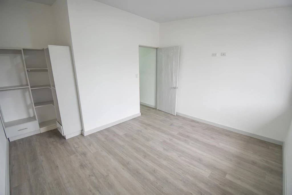 Apartamento con Línea Blanca de 1 Habitación en Barrio Escalante: Apartment For Sale in Barrio Escalante - photo 2
