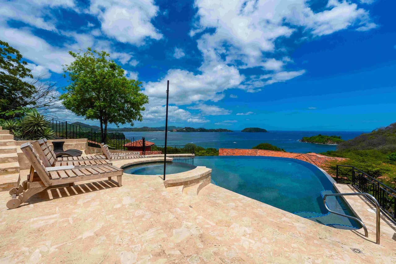 Villa Catalina 16: Oceanview Luxury Villa in Playa Potrero - photo 19