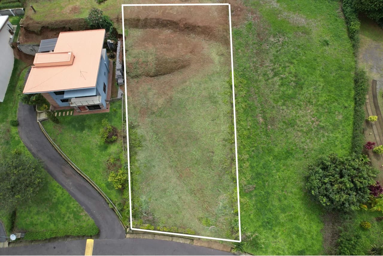 Lot for Sale in Condominio El Roble, Grecia