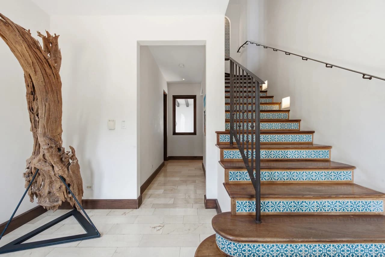 7 Calle La Ronda: Elegant 3-Story Ocean View Hillside Home in Las Catalinas - photo 11