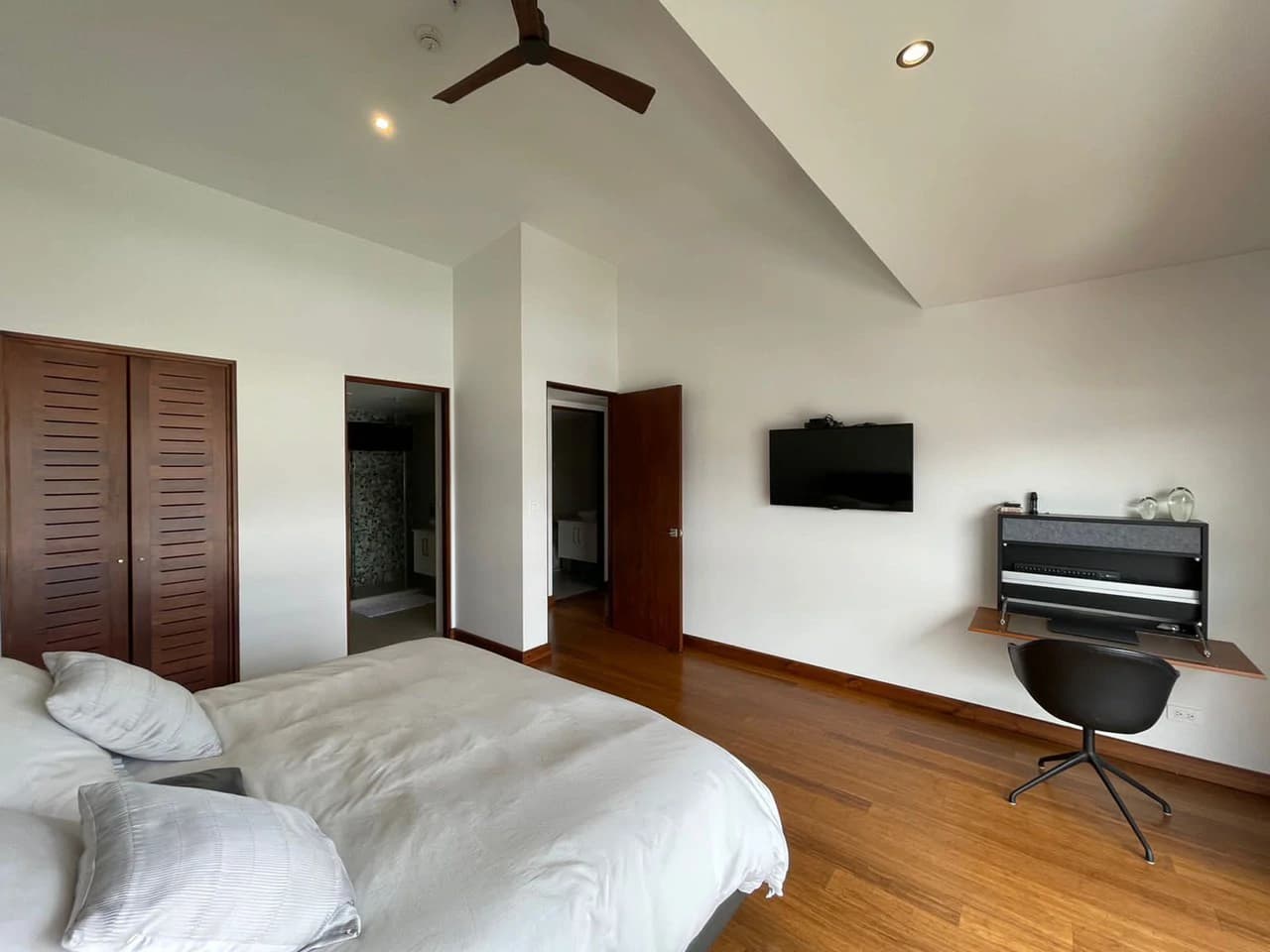 Venta de Elegante Penthouse en Barrio Escalante: Property For Sale in Barrio Escalante - photo 13