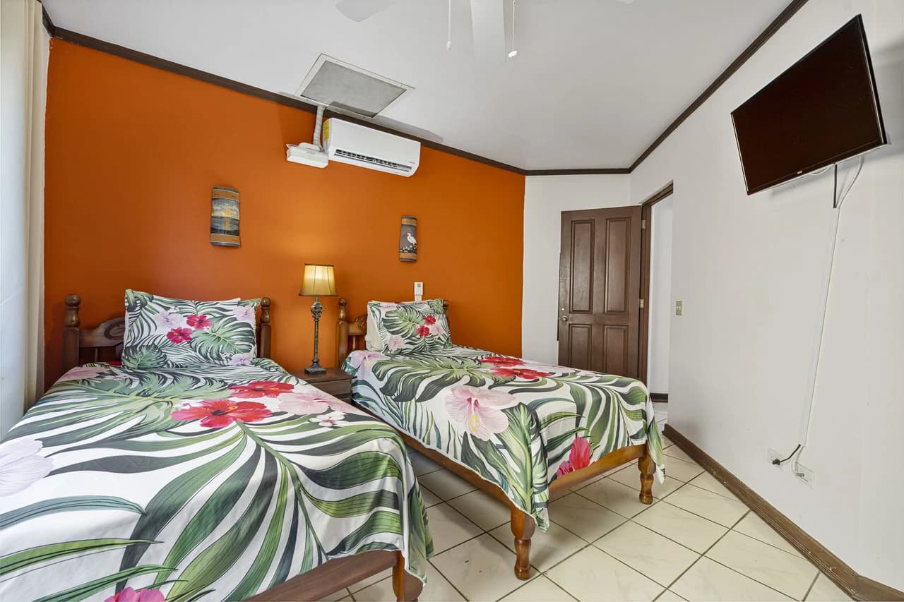 Marina Real 122: Ocean & Bay View Condo Steps from Flamingo Marina - photo 8