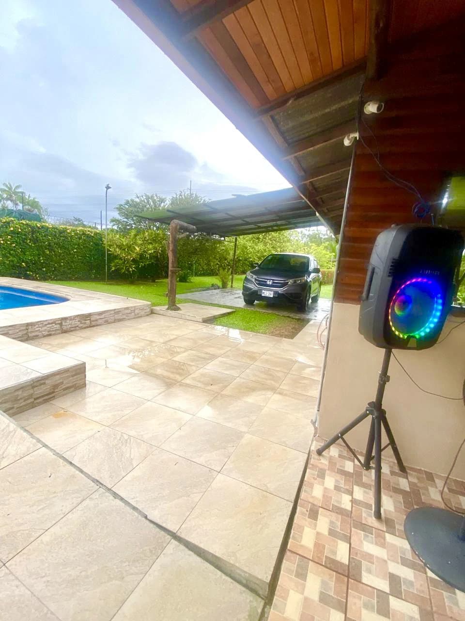 Beautiful 2 bedroom 2 bathroom house - Fully Furnished Turn Key in La Fortuna - photo 17