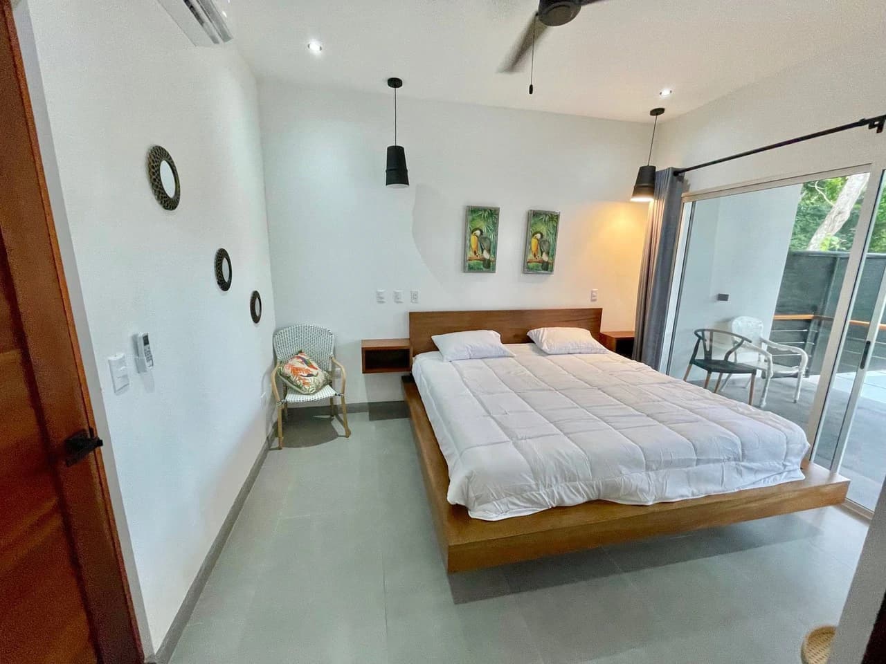 0.17 ACRES – 3 Bedrooms, Brand New Luxury Home in Uvita, Minutes From Beaches and Services, Wooded Lot, Year Round Stream, Private And Fully Furnished, Ready to Move!!! - photo 23