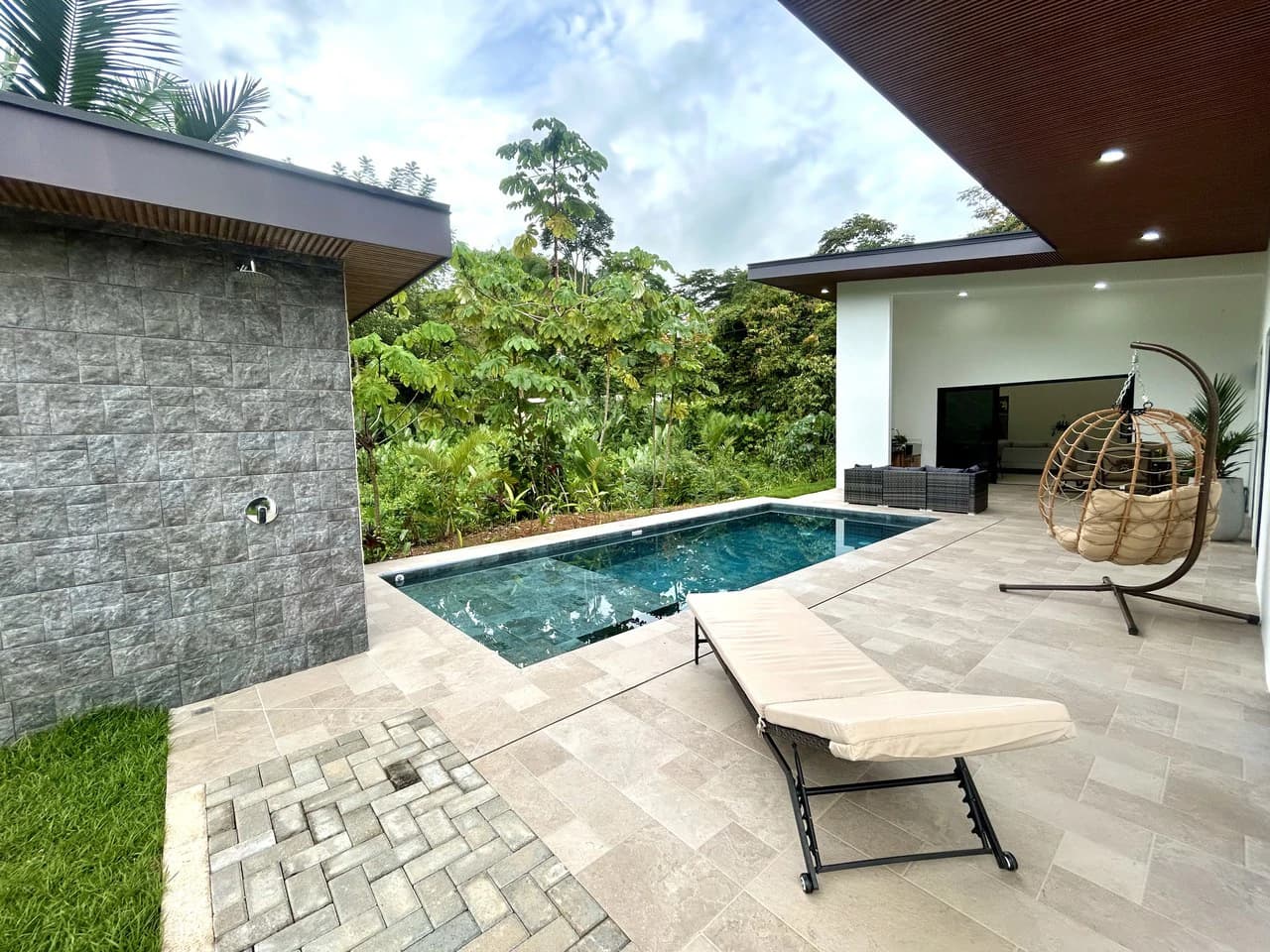Casa Jardines: Brand new house with pool - photo 40