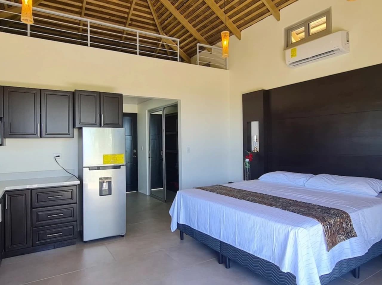 APARTMENT TOWER FOR SALE IN DOMINICAL, PUNTARENAS WITH OCEAN VIEW - photo 6