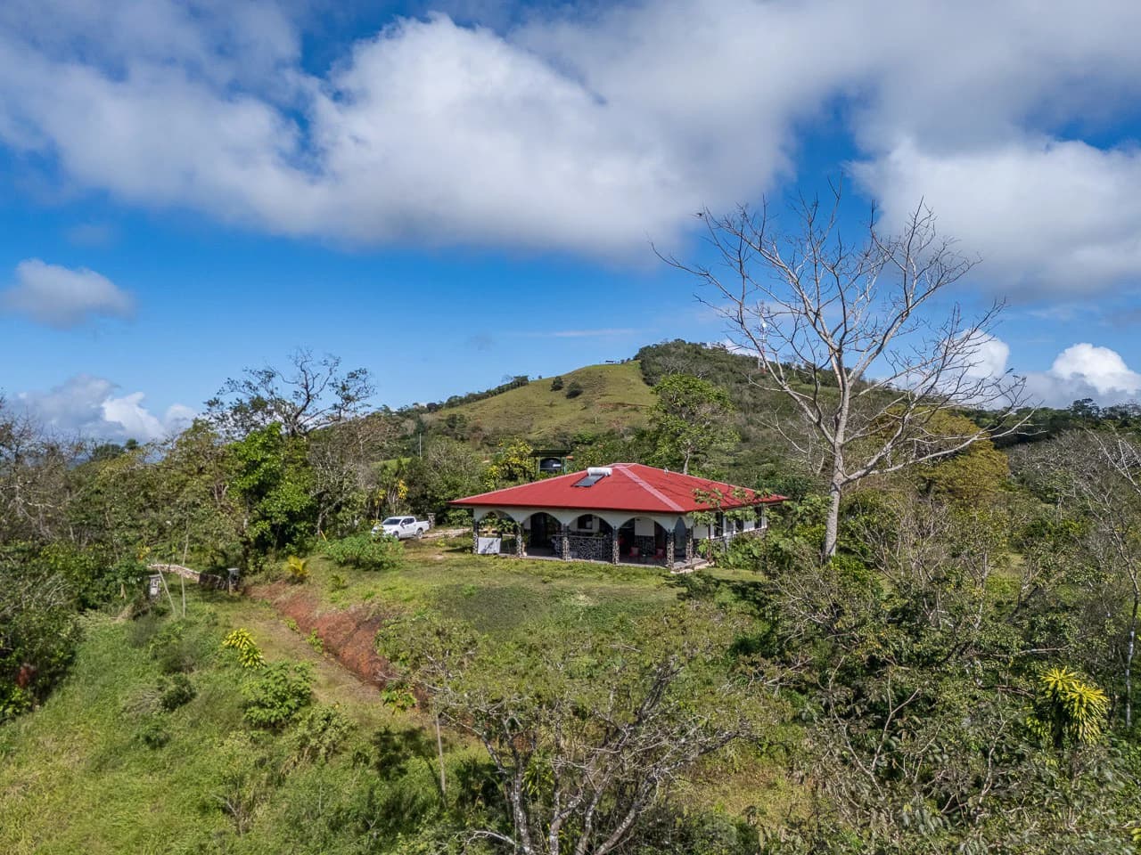 Altos de Socorro: Hilltop Farm with Expansive Ocean Views - photo 10