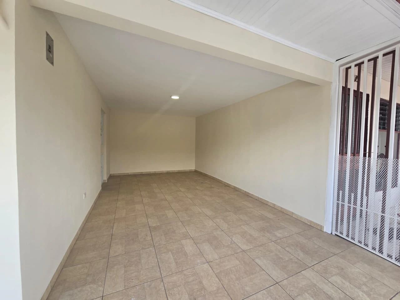 House for Sale in Tibás, San José - photo 4