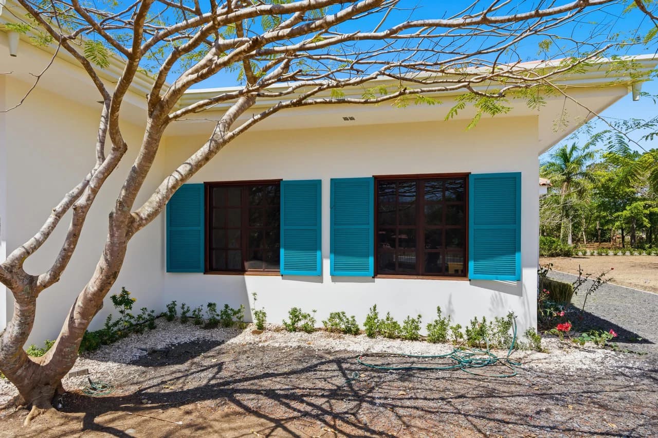 Stella Maris: Tranquil Home Within the Beauty of Altos Los Robles - photo 24