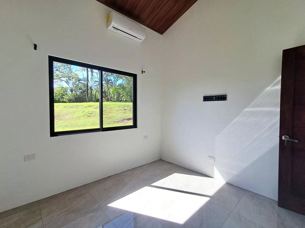 Casa Luz: Brand-New Home in the Gated Community of Loma Verde - Carrillo - photo 22