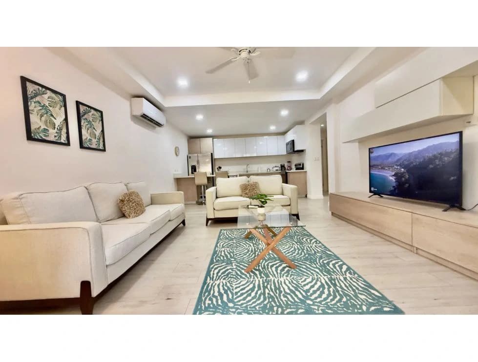 Luxury Apartment in Herradura: 2 Bedrooms, Balcony, and Pool Access - photo 15