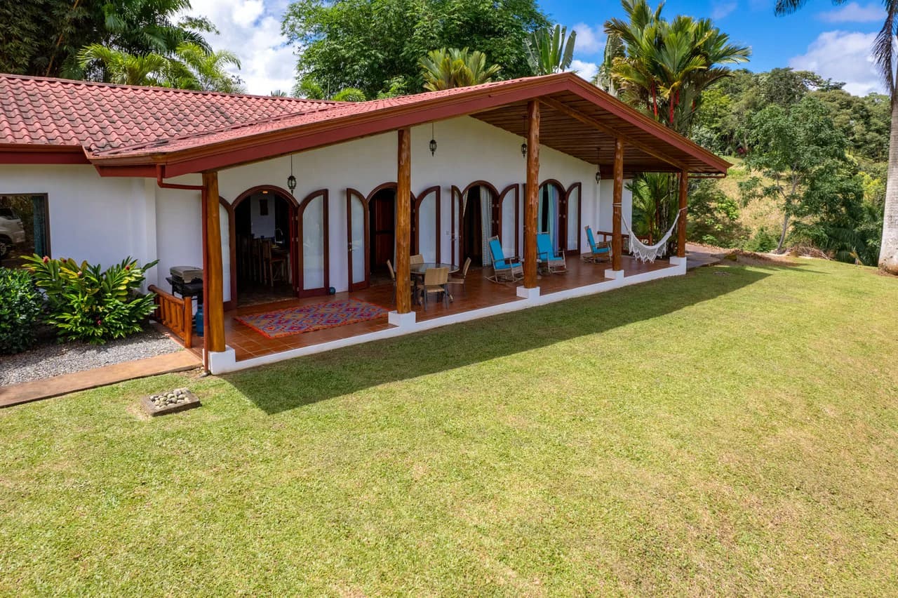 5 Bedroom Mountain Retreat Minutes from the Beach Platanillo Costa Rica - photo 13