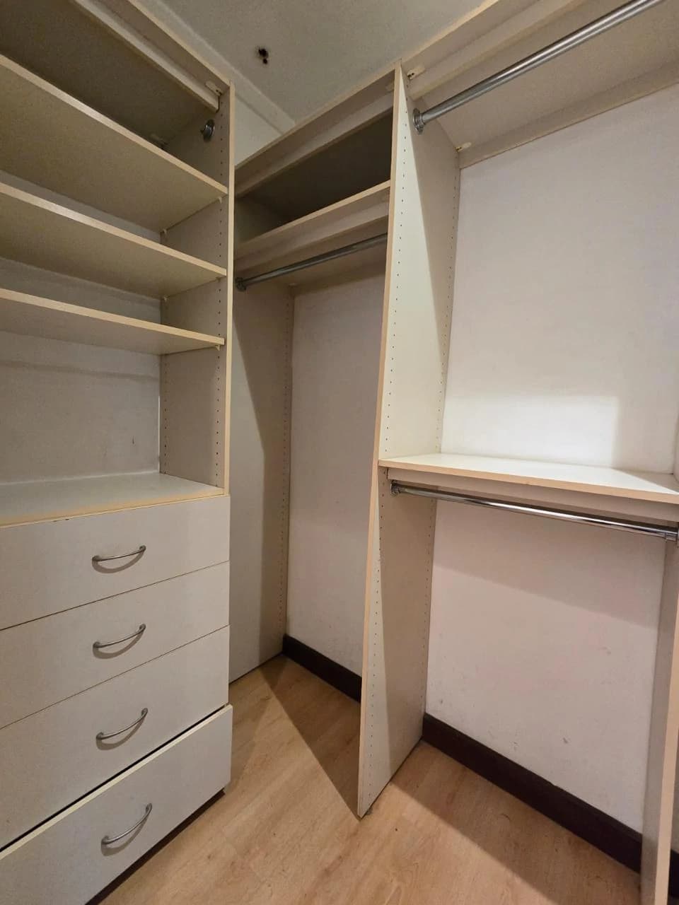 One-Level Apartment for Sale in a Condominium Brasil de Mora San José - photo 6