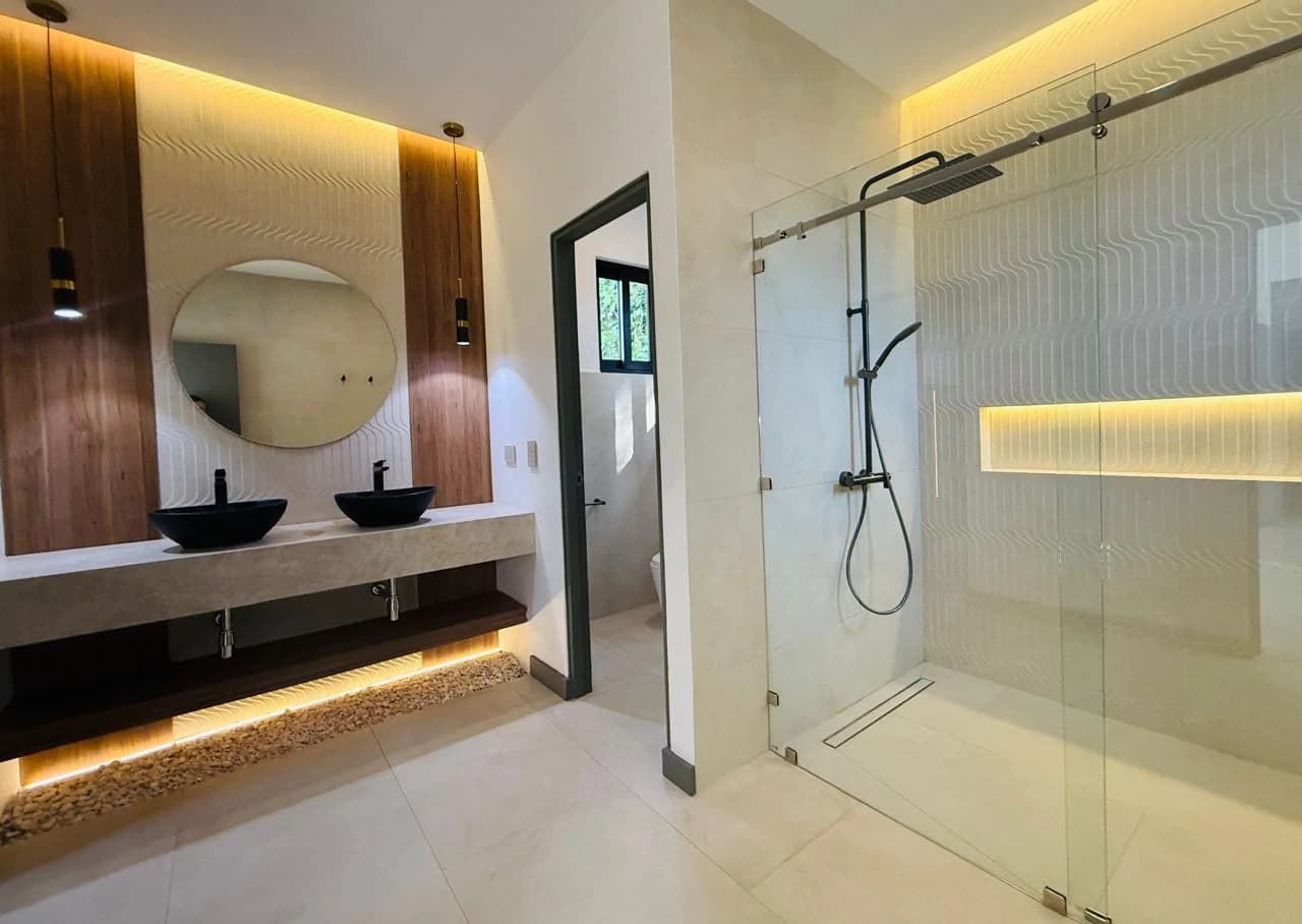 Single-Story Home for sale in Bosques de Lindora Condominium Santa Ana Costa Rica - photo 11