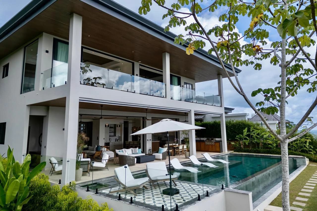 Luxurious 5 Bedroom Coastal Estate Dominical - photo 5