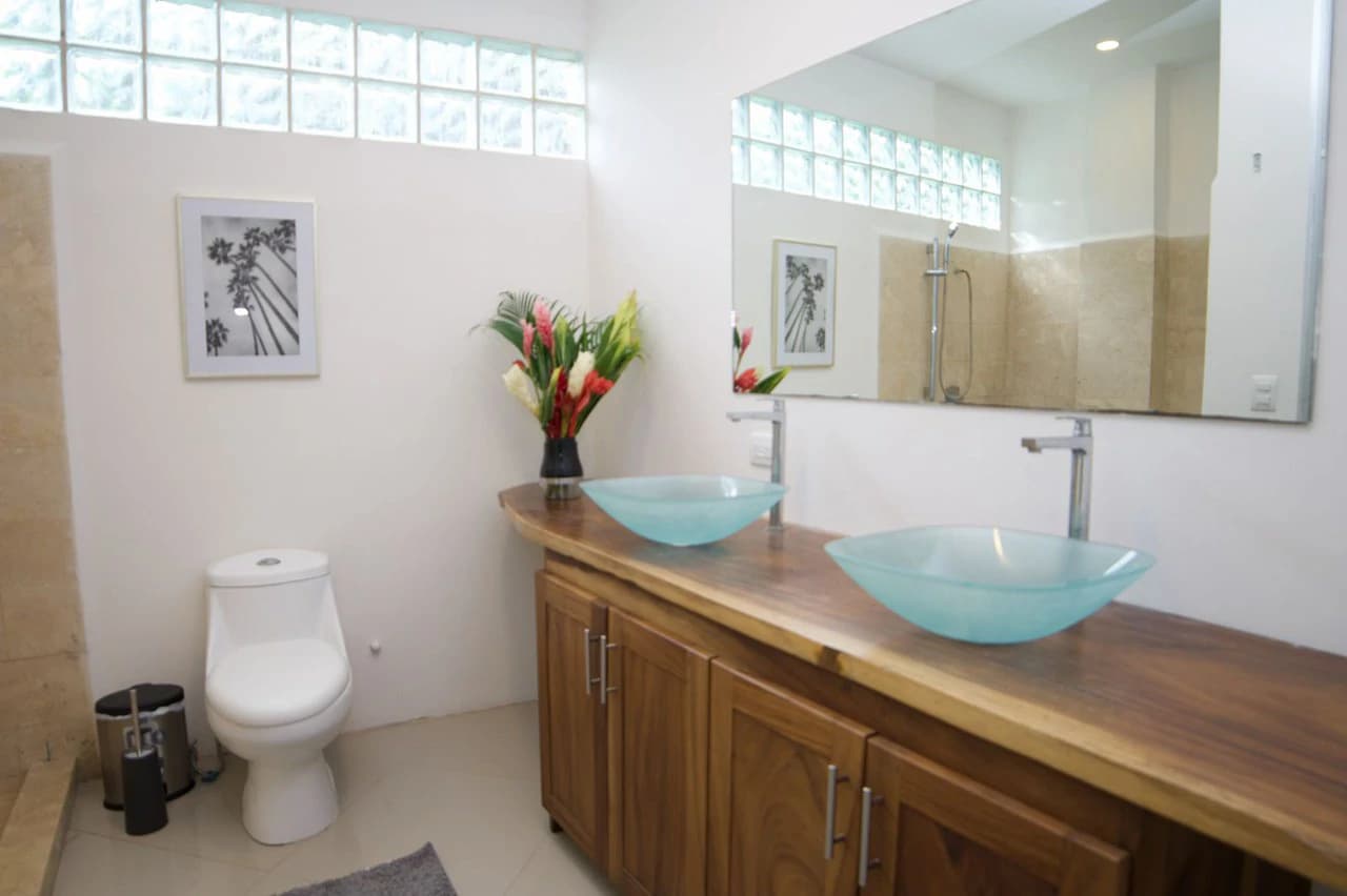 RIVIERA RESIDENCES: 12 Home Community for Sale - Profitable Investment Opportunity 5 min walk to Playa Potrero - photo 27
