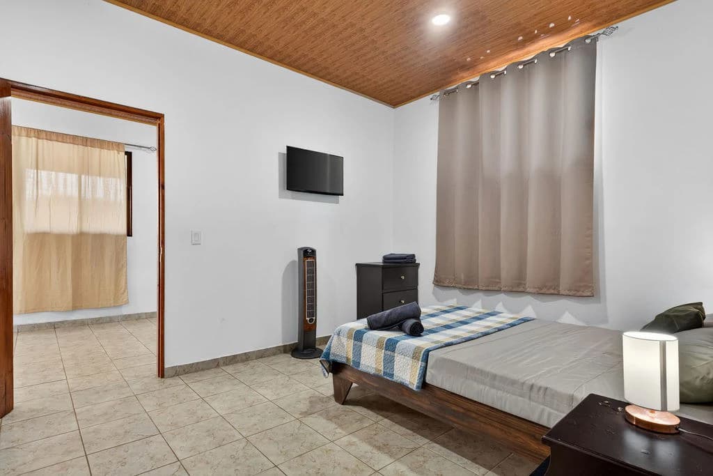 Villa Los Monos: High-Income 9-Unit Rental Property Near Playa Grande - photo 55