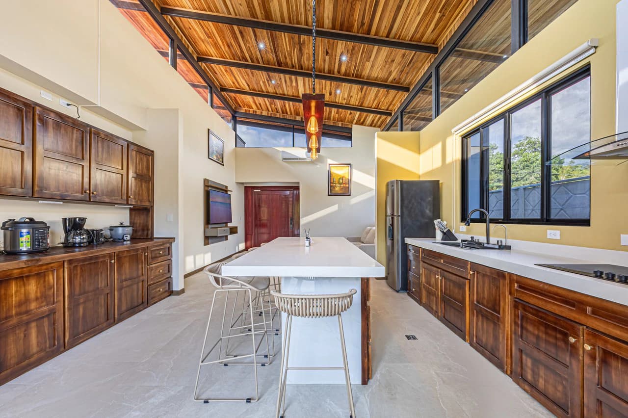 Hidden Gem Villa: Brand New & Fully Furnished 3 Bed | 3 Bath | Private Pool | Costa Rica's South Pacific - photo 8