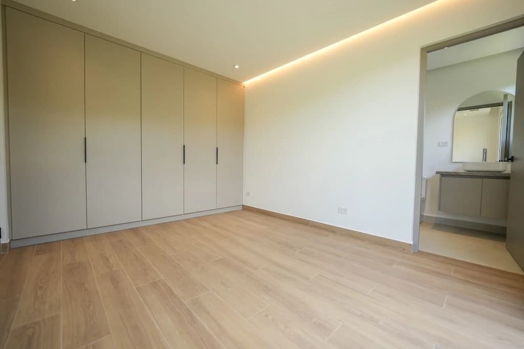 House For Sale in Lindora - photo 36