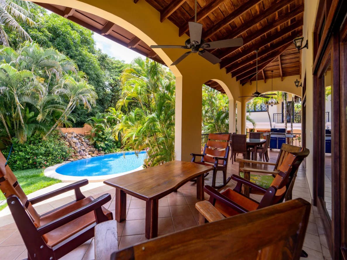 Oasis - Tropical Haven with Two Homes in Carrillo - photo 7