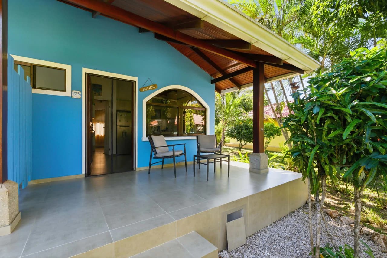 Villaggio ll 423a: Move-In Ready 1-Bedroom Villa Near the Beach - photo 3