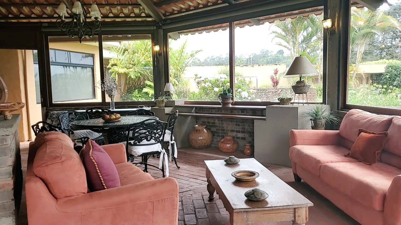 Villa For Sale in San Luis - photo 18