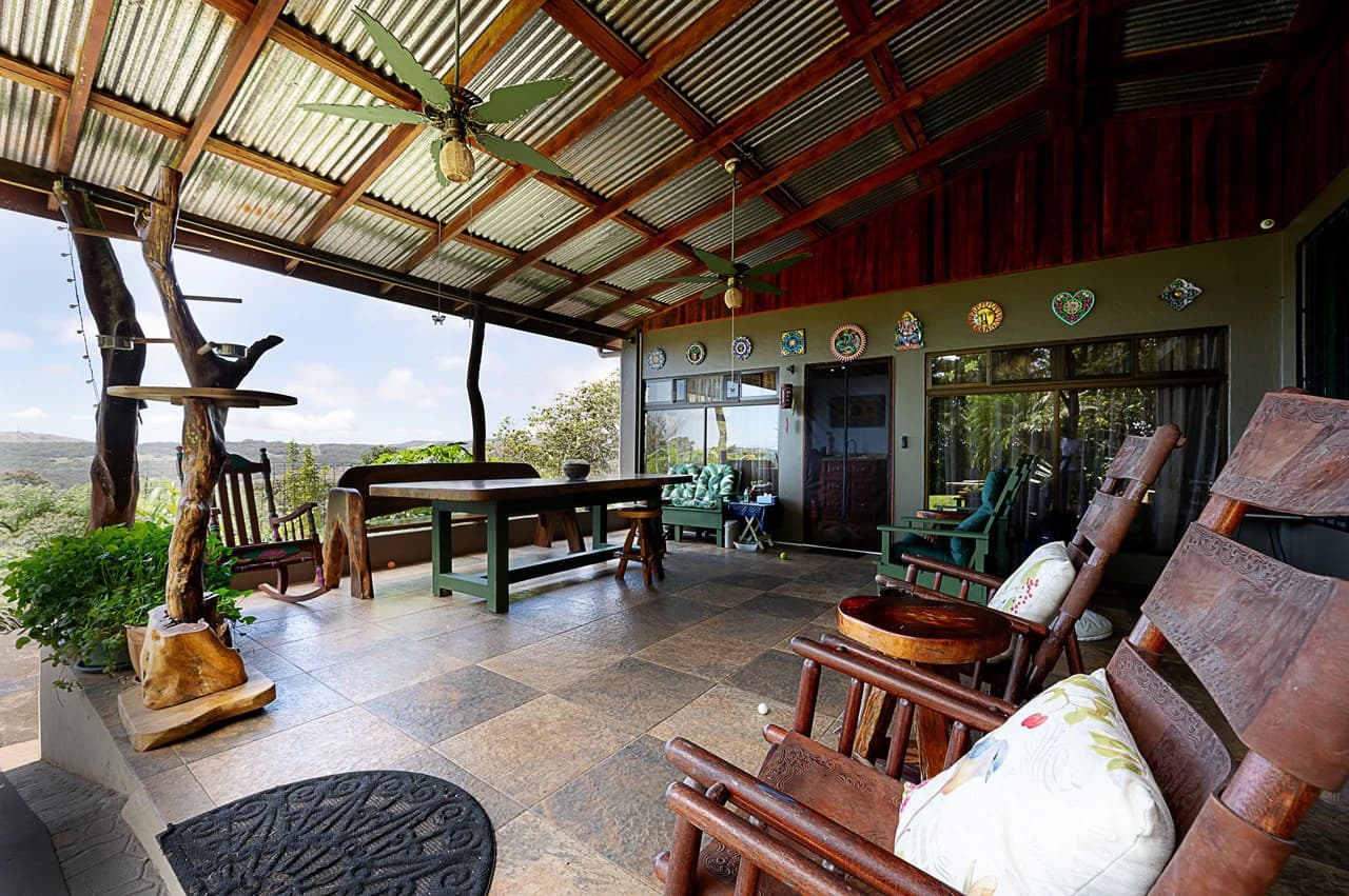 Harmony Haven: Lake Arenal View Home and Guest Casita - photo 4