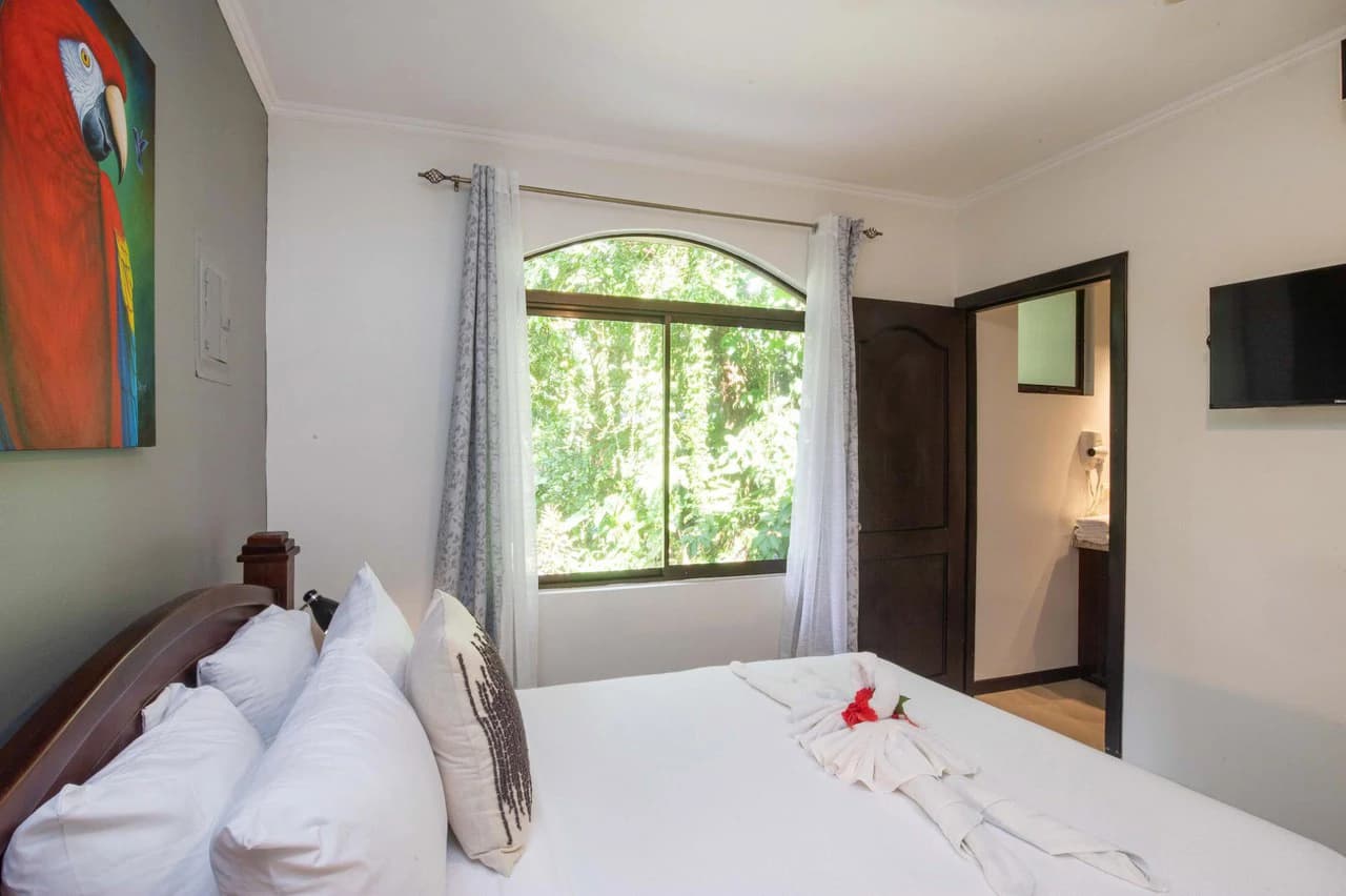 Manuel Antonio 3 bedroom- 3 bath with pool in Gated Development - photo 65
