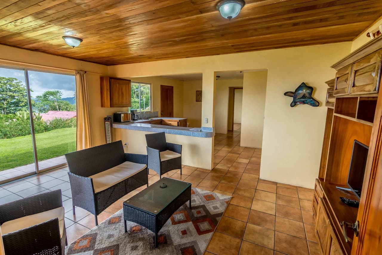 Nepenthe B&B: Hotel / B&B in the Rain Forest with spectacular views of Lake Arenal & Volcano. - photo 27