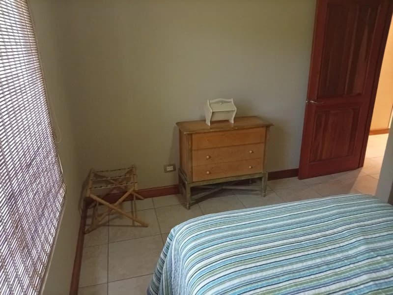 Amazing Home on Huge Lot Near the Beach - photo 28