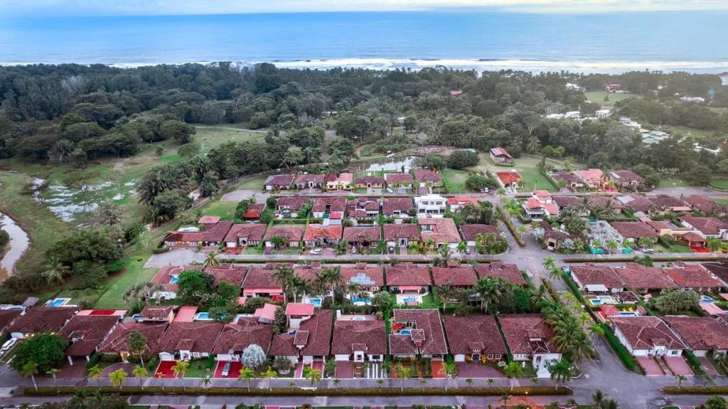 Casa Tortuga: The turtles are hatching! Playa Bejuco, walk to the Beach Home for Sale Costa Rica - photo 23