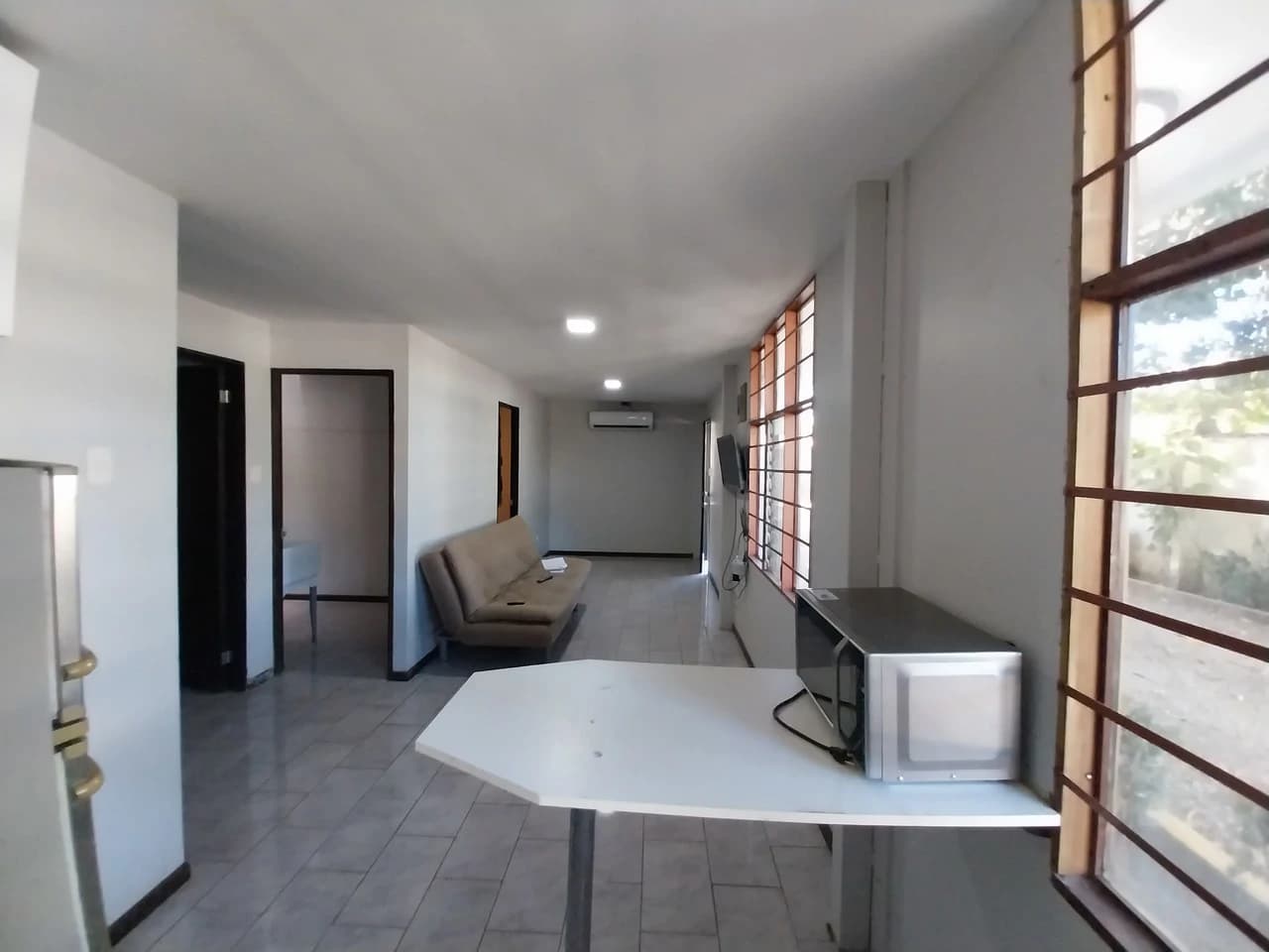 RC-140: Investment Opportunity – Apartment Building in Comunidad Guanacaste - photo 11