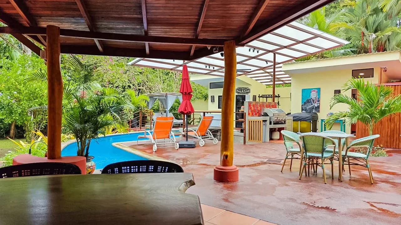 ID 956: Turnkey Entertainment Home with Pool on Titled 1,443m² Lot in Playa Chiquita - photo 16