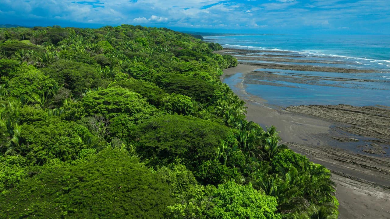 4,850 Acre Beachfront Legacy Ranch Esterillos Central Pacific Coast - photo 12