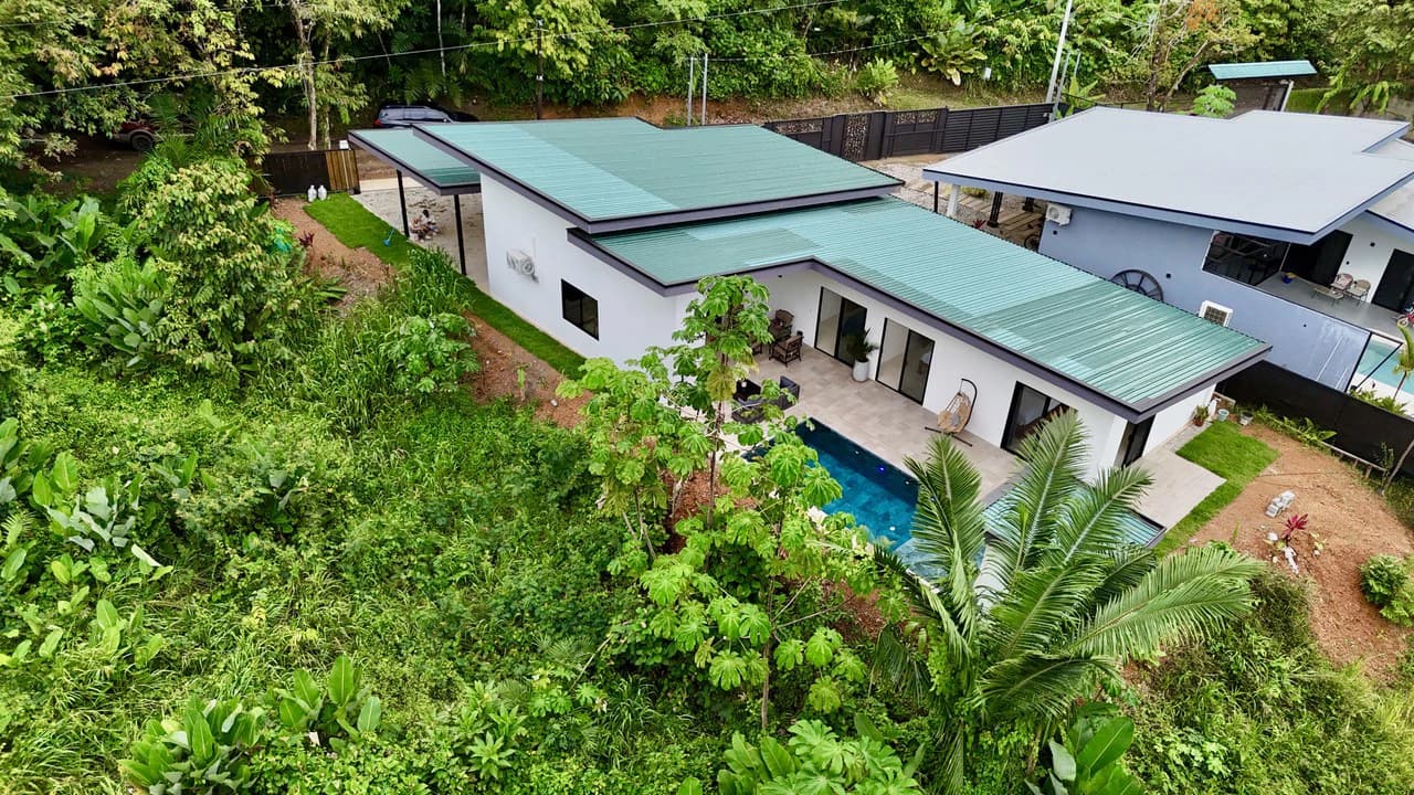 Casa Jardines: Brand new house with pool - photo 60