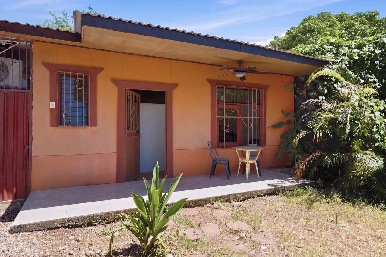 Casa De Anna: Two Homes on One Lot in Huacas, Costa Rica - photo 6