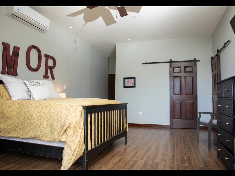 Exclusive Luxury Residence in Gated Community – Brasil de Santa Ana - photo 25